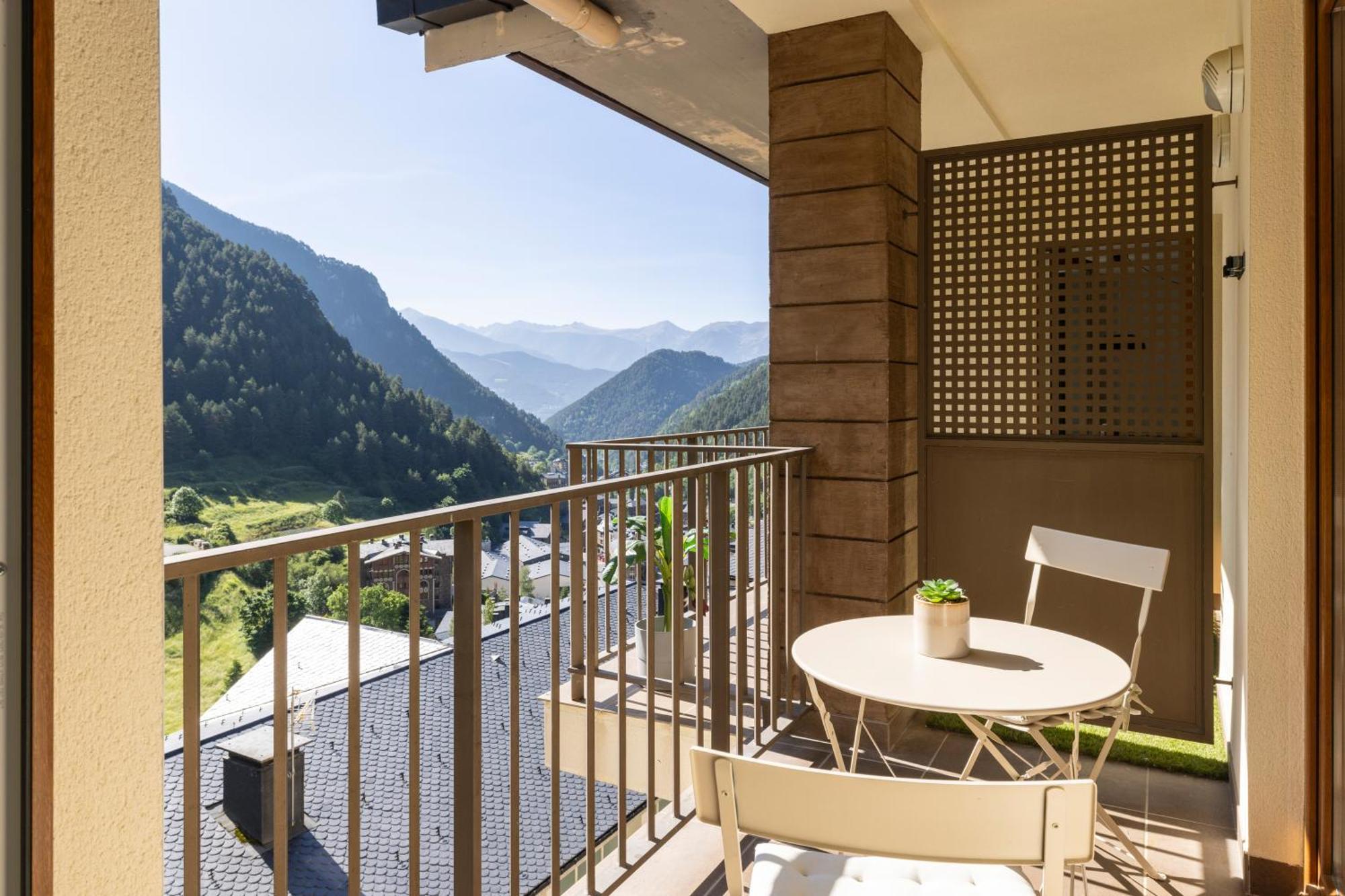 Vistas Preciosas Al Valle De Arinsal - 6Pax- A Pie De Pistas & Esqui - Free Parking L By Bonesvacances Bagian luar foto